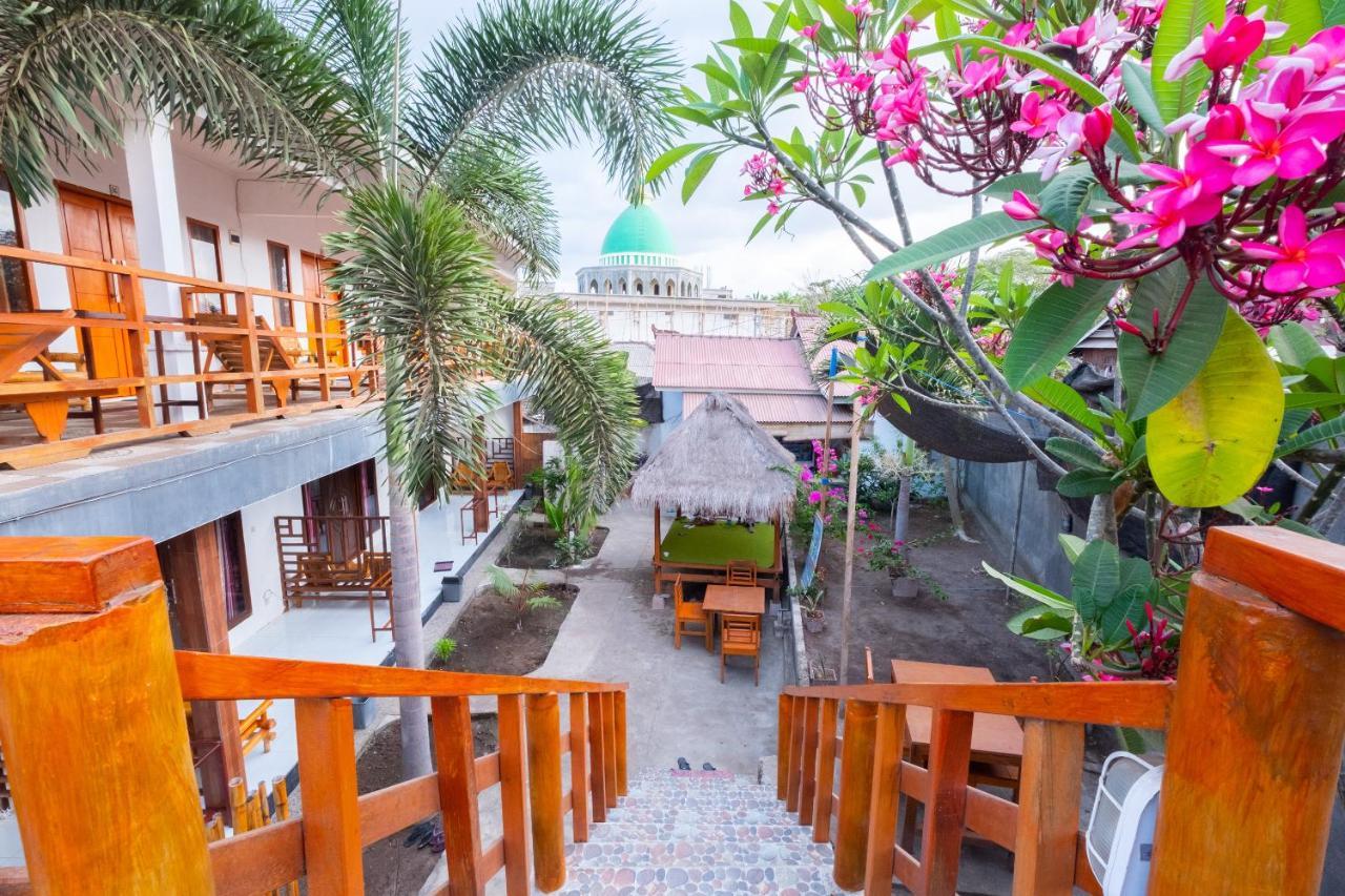 Maringo Cottage Gili Trawangan Exterior foto